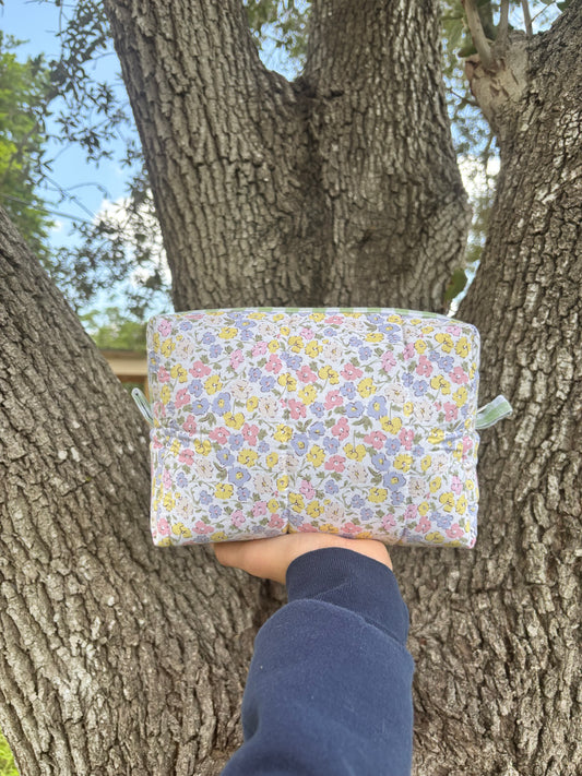 Pastel Floral Makeup Pouch